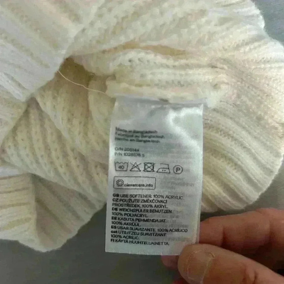 H&M Crop Sweater Vest Rib Knit Preppy Fall Size XS Academia Minimalist - Picture 7 of 9